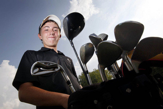 Teen Golfer Shows True Sportsmanship By Giving Up Trophy