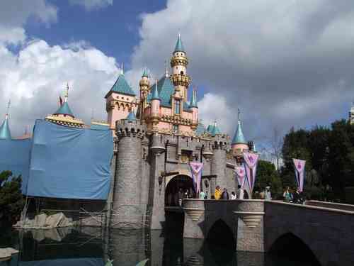 Pssssst - Secrets From The Happiest Place On Earth