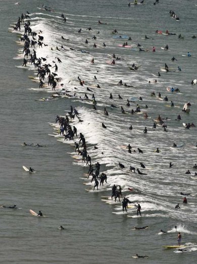 South African Surfers Set New Record