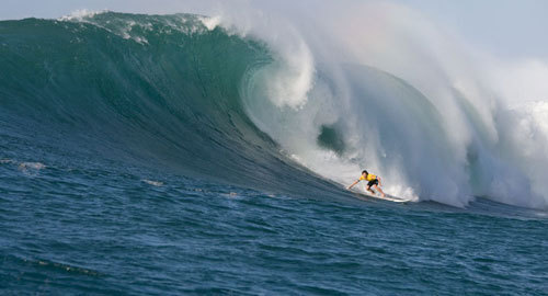 Surfers Rush To Compete In Rare Big-Wave Surfing Contest