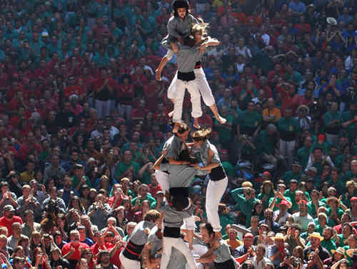 Spain's Amazing Human Castells (Towers)