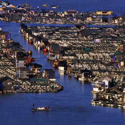 China's Incredible Future Floating Village