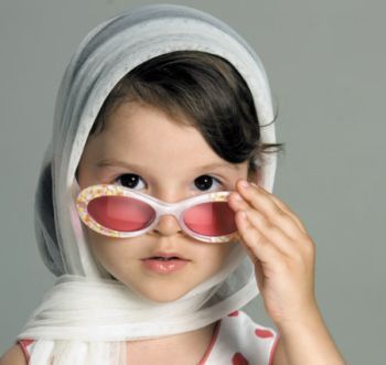 Video Of The Week - World's Youngest Successful Singer!