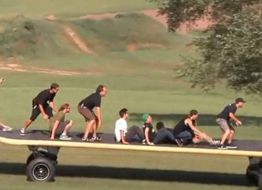 World's Biggest Skateboard = One Giant Wipeout!