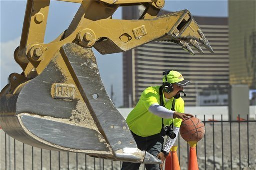 'Dig This' - A Real-Life Sandbox For Teens And Adults