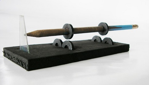 Indian Engineer Helps Transform Trash To Toys